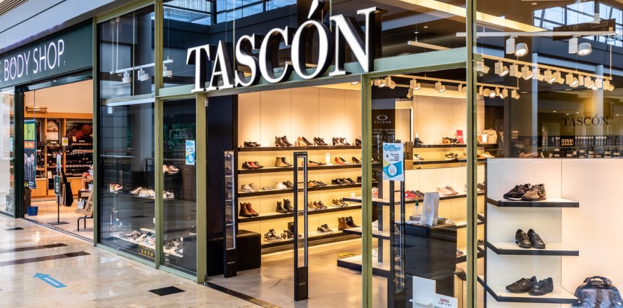 Propiedad comercial de 258 m² en venta en Barcelona, Cataluña, Spain № 1127