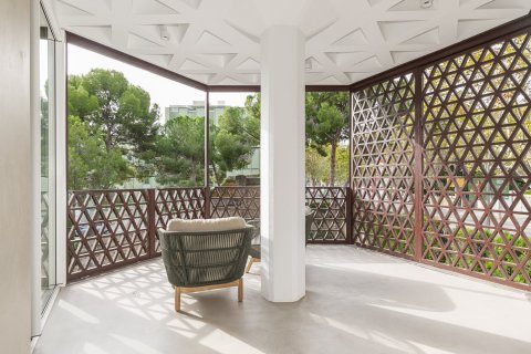 Купить квартиру в Барселона, Испания с 5 спален, 273м², № 1128 - фото 22