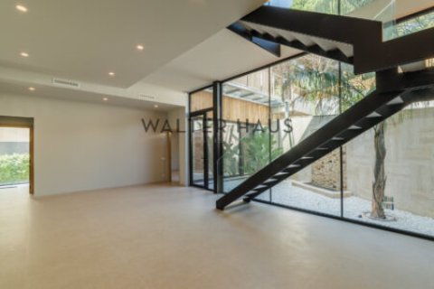 Купить дом в Сант-Фелиу-де-Гиксолс, Испания с 5 спален, 500м², № 2228 - фото 15