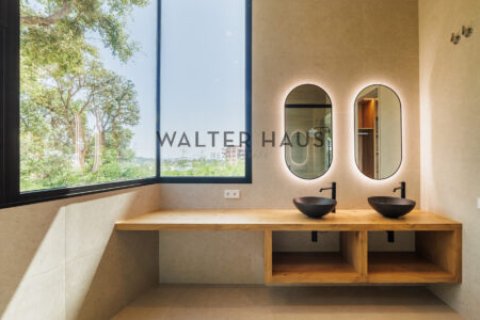 Купить дом в Сант-Фелиу-де-Гиксолс, Испания с 5 спален, 500м², № 2228 - фото 30