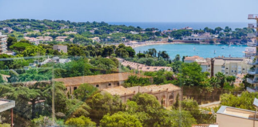 Дом с 5 спальнями в Сант-Фелиу-де-Гиксолс, Герона, Каталония, Испания № 2228