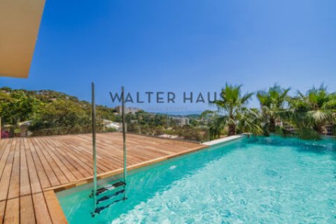 Купить дом в Сант-Фелиу-де-Гиксолс, Испания с 5 спален, 500м², № 2228 - фото 2