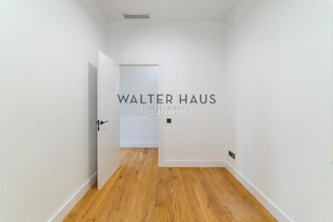 Купить квартиру в Эшампле, Испания с 4 спальни, 140м², № 2227 - фото 12