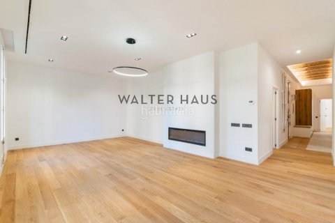 Купить квартиру в Эшампле, Испания с 4 спальни, 140м², № 2227 - фото 9