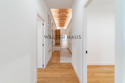 Купить квартиру в Эшампле, Испания с 4 спальни, 140м², № 2227 - фото 10