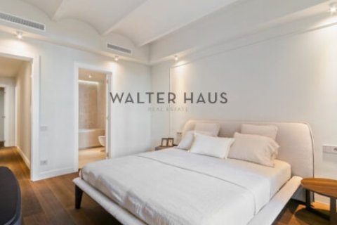 Купить квартиру в Эшампле, Испания с 3 спальни, 161м², № 2232 - фото 13