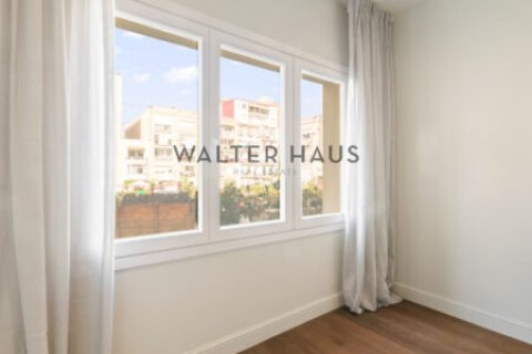 Купить квартиру в Эшампле, Испания с 3 спальни, 161м², № 2232 - фото 19