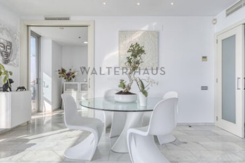 Купить квартиру в Сан-Марти, Барселона, Испания с 3 спальни, 170м², № 2229 - фото 24