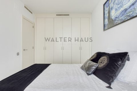 Купить квартиру в Сан-Марти, Барселона, Испания с 3 спальни, 170м², № 2229 - фото 30