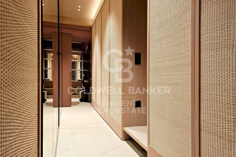 Apartamento de 2 dormitorios en venta en Barcelona, Cataluña, Spain № 5588 - foto 17