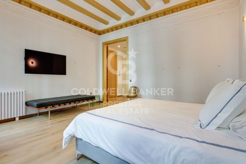 4 bedrooms apartment for sale in Barcelona, Catalonia, Spain № 5592 - photo 22