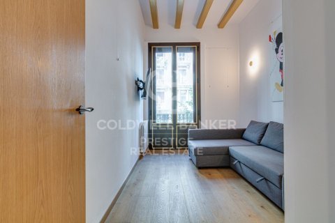 4 bedrooms apartment for sale in Barcelona, Catalonia, Spain № 5592 - photo 27