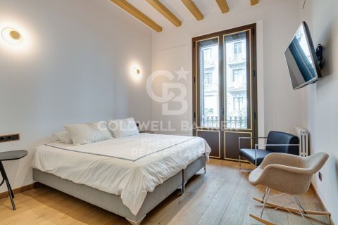 4 bedrooms apartment for sale in Barcelona, Catalonia, Spain № 5592 - photo 23
