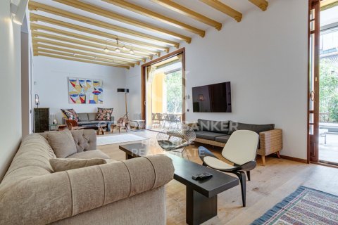 4 bedrooms apartment for sale in Barcelona, Catalonia, Spain № 5592 - photo 11