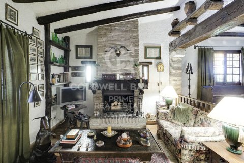 5 bedrooms house for sale in Caldes de Malavella, Girona, Catalonia, Spain № 5590 - photo 7