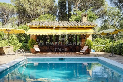 5 bedrooms house for sale in Caldes de Malavella, Girona, Catalonia, Spain № 5590 - photo 2