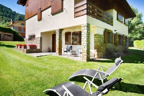 Купить квартиру в Герона, Испания с 3 спальни, 104м², № 5594 - фото 2