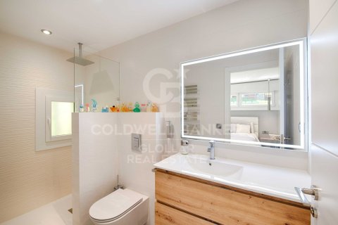 Купить квартиру в Герона, Испания с 3 спальни, 104м², № 5594 - фото 15