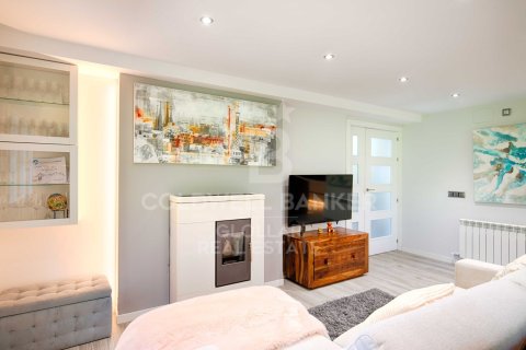 Купить квартиру в Герона, Испания с 3 спальни, 104м², № 5594 - фото 5