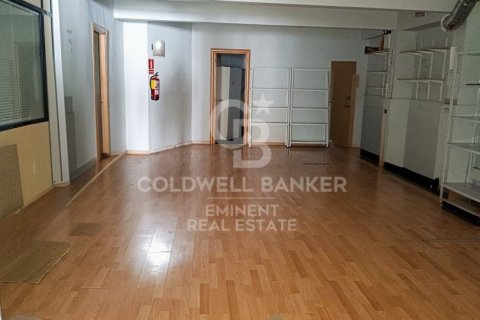 400 sq.m. commercial property for sale in Barcelona, Catalonia, Spain № 5591 - photo 11