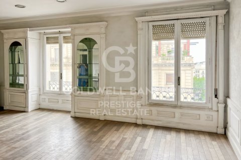 5 bedrooms apartment for sale in Barcelona, Catalonia, Spain № 5593 - photo 3