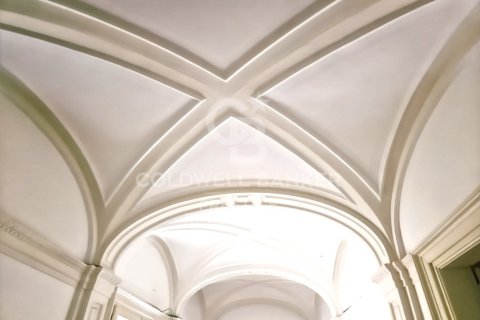 5 bedrooms apartment for sale in Barcelona, Catalonia, Spain № 5593 - photo 9