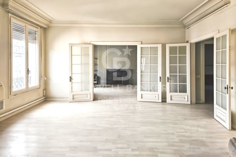 5 bedrooms apartment for sale in Barcelona, Catalonia, Spain № 5593 - photo 2