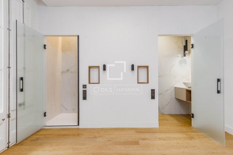 4 chambres apartment à vendre à Barcelona, Catalonia, Spain № 4297 - photo 14