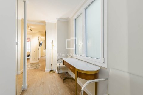 4 chambres apartment à vendre à Barcelona, Catalonia, Spain № 4295 - photo 19