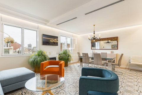 4 chambres apartment à vendre à Barcelona, Catalonia, Spain № 4295 - photo 3