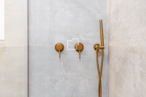 4 chambres apartment à vendre à Barcelona, Catalonia, Spain № 4295 - photo 29