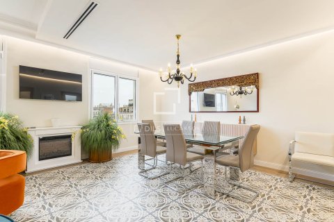 4 chambres apartment à vendre à Barcelona, Catalonia, Spain № 4295 - photo 7