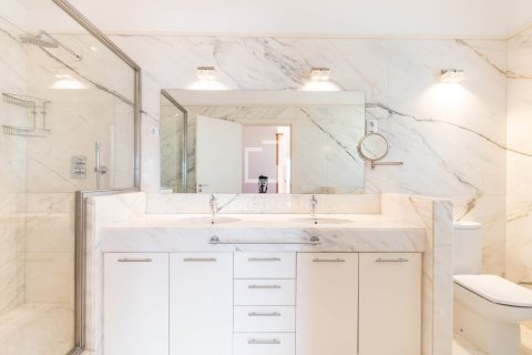 5 chambres villa à vendre à Castelldefels, Barcelona, Catalonia, Spain № 4293 - photo 20