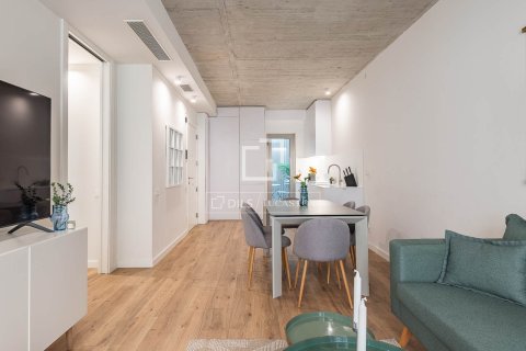 Apartamento de 2 dormitorios en venta en Barcelona, Cataluña, Spain № 4298 - foto 6