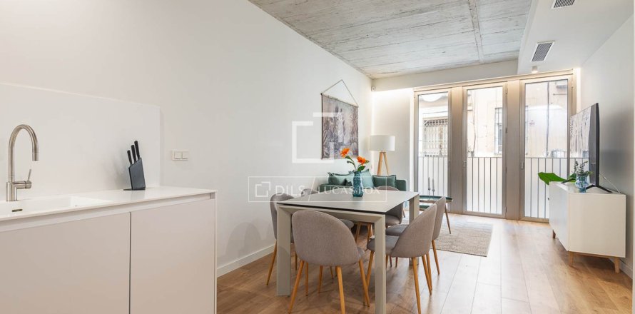 Apartamento de 2 dormitorios en venta en Barcelona, Cataluña, Spain № 4298