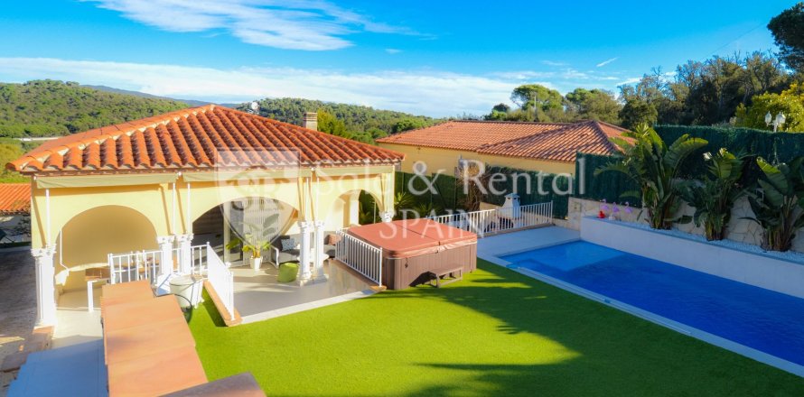 4 bedrooms house for sale in Calonge, Girona, Catalonia, Spain № 6689