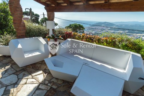 1007 sq.m. land plot for sale in Lloret de Mar, Girona, Catalonia, Spain № 6684 - photo 6