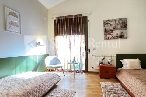 3 bedrooms house for sale in Lloret de Mar, Girona, Catalonia, Spain № 6686 - photo 16