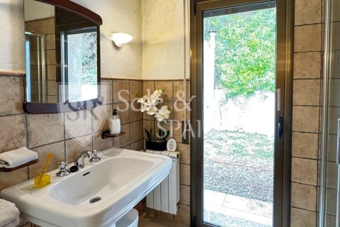 3 bedrooms house for sale in Lloret de Mar, Girona, Catalonia, Spain № 6686 - photo 17