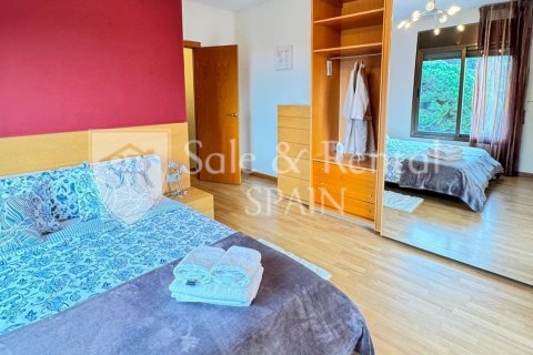 3 bedrooms house for sale in Lloret de Mar, Girona, Catalonia, Spain № 6686 - photo 12