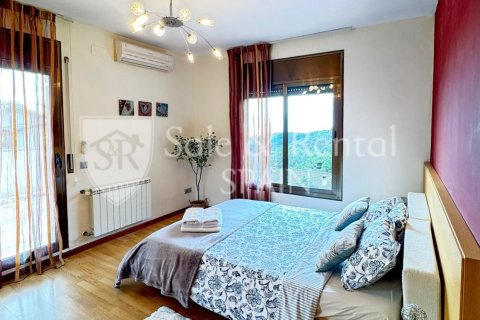 3 bedrooms house for sale in Lloret de Mar, Girona, Catalonia, Spain № 6686 - photo 13