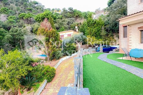 3 bedrooms house for sale in Lloret de Mar, Girona, Catalonia, Spain № 6686 - photo 23