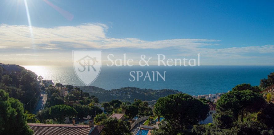 6 bedrooms house for sale in Lloret de Mar, Girona, Catalonia, Spain № 6685