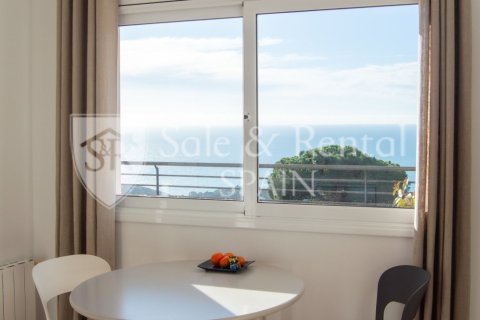 6 bedrooms house for sale in Lloret de Mar, Girona, Catalonia, Spain № 6685 - photo 28