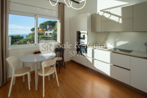 6 bedrooms house for sale in Lloret de Mar, Girona, Catalonia, Spain № 6685 - photo 26