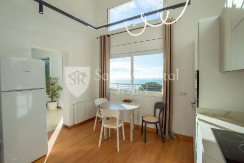 6 bedrooms house for sale in Lloret de Mar, Girona, Catalonia, Spain № 6685 - photo 27