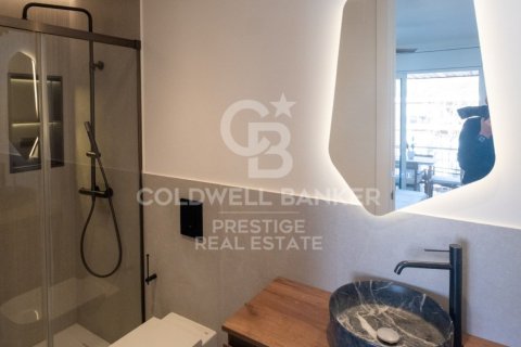 Apartamento de 3 dormitorios en venta en Barcelona, Cataluña, Spain № 5542 - foto 22
