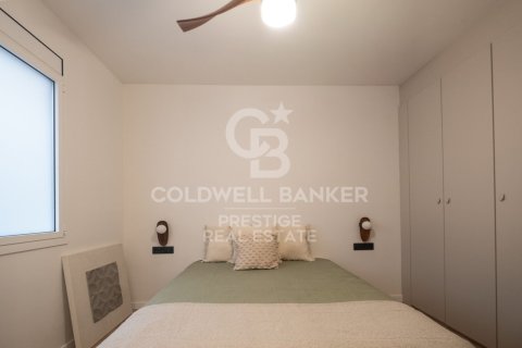 Apartamento de 3 dormitorios en venta en Barcelona, Cataluña, Spain № 5542 - foto 21