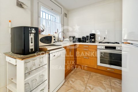 Сasa de 4 dormitorios en venta en Empuriabrava, Gerona, Cataluña, Spain № 5540 - foto 15