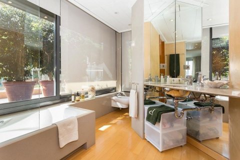 5 chambres villa à vendre à Barcelona, Catalonia, Spain № 1224 - photo 27